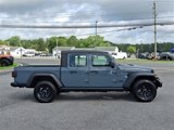 New 2025 Jeep Gladiator Sport image 5