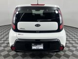 Used 2016 Kia Soul + image 5