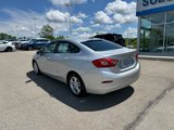 Used 2018 Chevrolet Cruze LT image 3