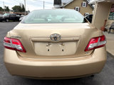 Used 2011 Toyota Camry LE image 5