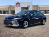 Used 2022 Toyota Camry LE image 2