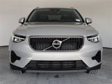 Used 2023 Volvo XC40 B4 Core w/ Convenience Package image 3