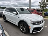 Used 2018 Volkswagen Tiguan SEL w/ R-Line Package image 4