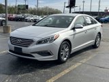 Used 2015 Hyundai Sonata SE image 3