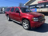 Used 2014 Chevrolet Suburban LT image 2