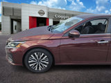Used 2023 Nissan Altima 2.5 SV image 2