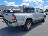 Used 2013 Toyota Tacoma 4x4 Access Cab V6 image 2