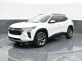 New 2025 Chevrolet Trax LT w/ Driver Confidence Package image 3