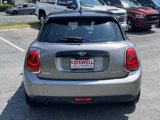 Used 2021 MINI Cooper 4-Door Hardtop image 6
