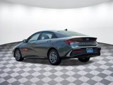 Used 2024 Hyundai Elantra SEL image 3