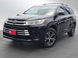 Used 2018 Toyota Highlander LE image 3