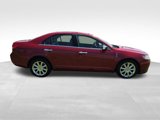 Used 2010 Lincoln MKZ image 2
