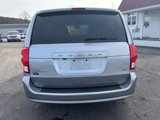 Used 2019 Dodge Grand Caravan SXT image 6