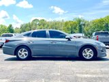 Used 2021 Hyundai Sonata SE image 2