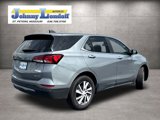 Used 2023 Chevrolet Equinox LT image 2