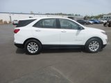 Used 2018 Chevrolet Equinox LS image 2