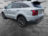 Used 2023 Kia Sorento X-Line EX image 3