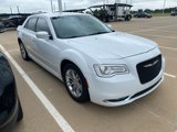Used 2018 Chrysler 300 Touring w/ Driver Convenience Group image 3