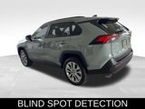 Used 2022 Toyota RAV4 XLE Premium image 5