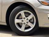 Used 2023 Chevrolet Malibu LT image 3