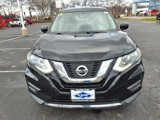 Used 2018 Nissan Rogue S image 2
