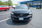 Used 2019 Volvo XC40 T5 R-Design image 2