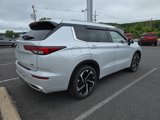 Used 2022 Mitsubishi Outlander SEL image 3