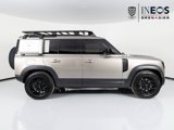 Used 2023 Land Rover Defender 110 SE image 4
