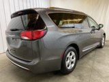 Used 2017 Chrysler Pacifica Touring-L Plus image 6