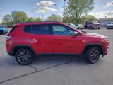 Used 2021 Jeep Compass Latitude image 2