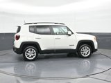 Used 2021 Jeep Renegade Latitude w/ Luxury Group I image 3