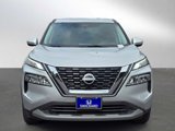 Used 2023 Nissan Rogue SV image 2