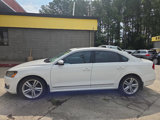 Used 2015 Volkswagen Passat 1.8T SE image 2