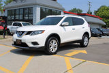 Used 2016 Nissan Rogue SV w/ SV Premium Package image 3