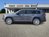 Used 2021 Jeep Grand Cherokee L Laredo w/ Luxury Tech Group I image 3