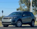 Used 2015 Land Rover Discovery Sport SE image 2