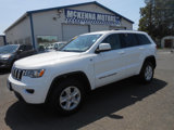 Used 2017 Jeep Grand Cherokee Laredo w/ Quick Order Package 23E image 5