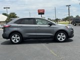Used 2022 Ford Edge SE image 4