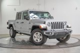 Used 2023 Jeep Gladiator Sport image 2