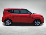 New 2025 Kia Soul LX image 2