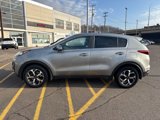 Used 2020 Kia Sportage LX image 2