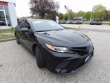 Used 2018 Toyota Camry SE image 3
