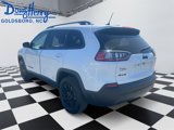Used 2023 Jeep Cherokee Altitude Lux image 3