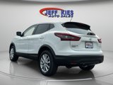 Used 2021 Nissan Rogue Sport S image 5