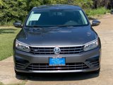 Used 2018 Volkswagen Passat 2.0T R-Line w/ R-Line Lighting Package image 2