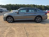 Used 2024 Volkswagen Jetta SE image 2