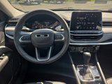 Used 2022 Jeep Compass Latitude image 3