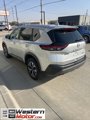 Used 2023 Nissan Rogue SV image 3