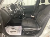 Used 2021 Jeep Renegade Latitude w/ Convenience Group image 3
