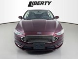 Used 2017 Ford Fusion SE w/ Fusion SE Technology Package image 2
